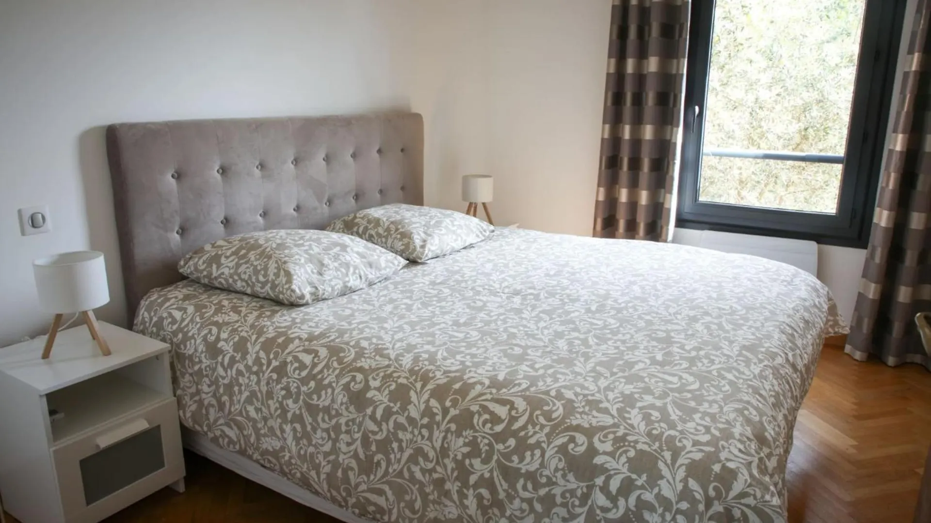 Spacious Apartment Of 90 M2 In Toulouse